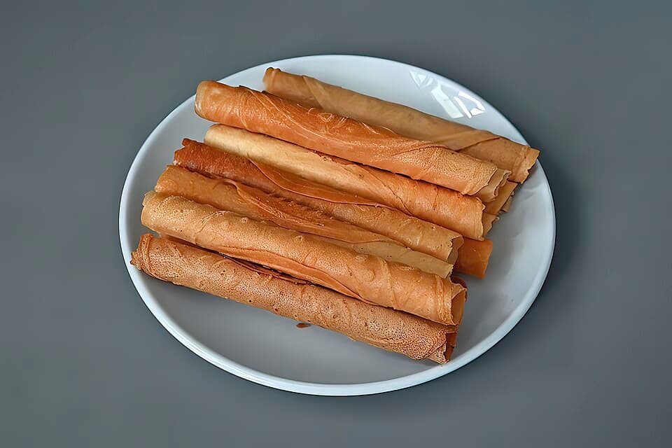 Kuih Sapit (Love Letters)