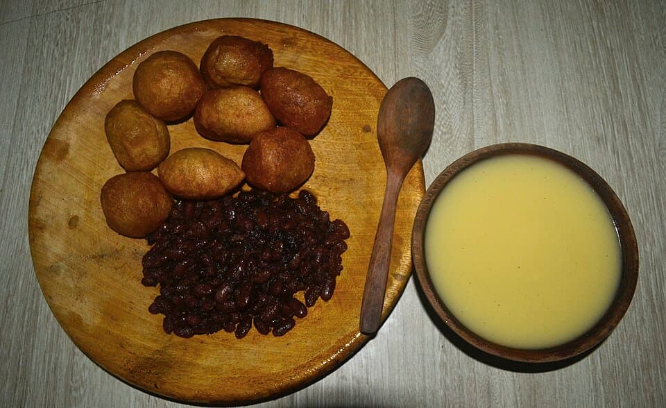 Beignets-Haricot-Bouillie (BHB)