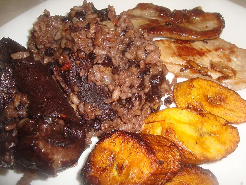Congri (Rice with Red Beans)