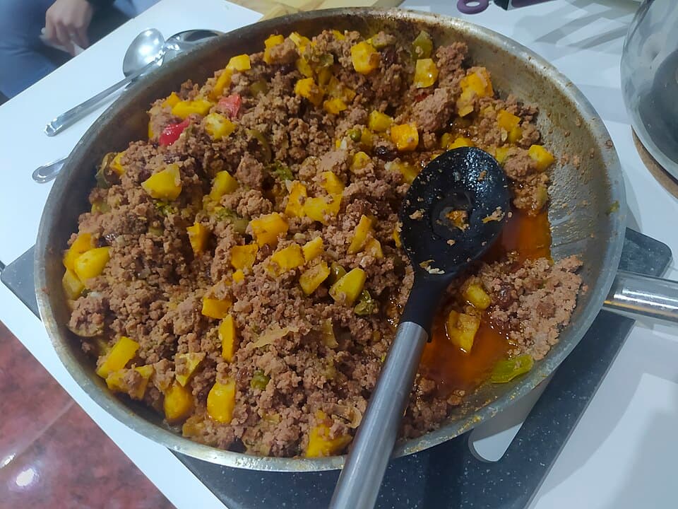 Picadillo a la Habanera (Ground Beef Hash)
