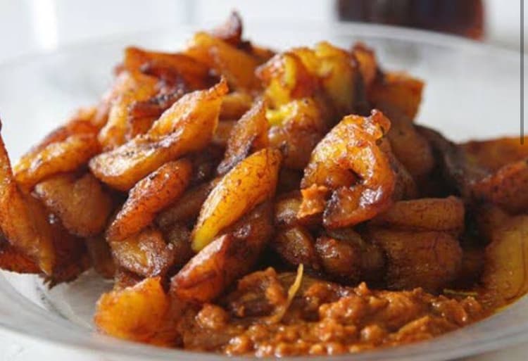Plantain Fritters (Aloco)