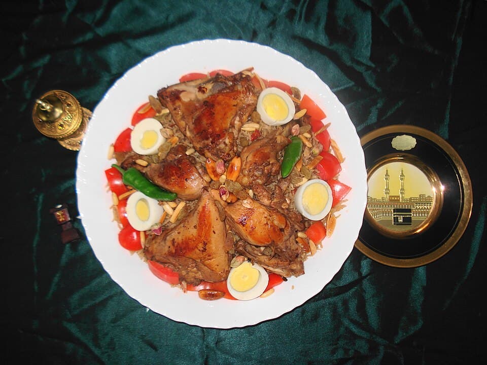 Kabsa (كبسة)