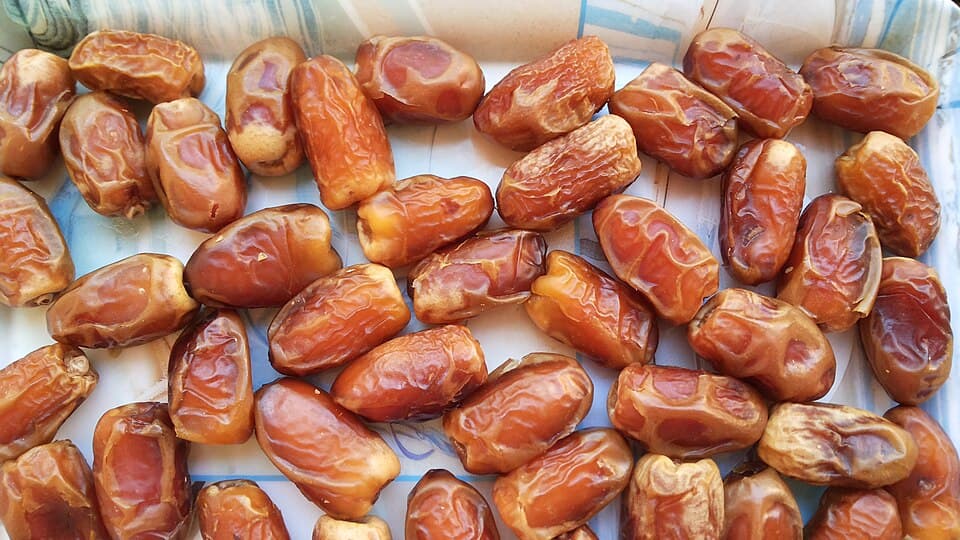 Saudi Dates (تمر)