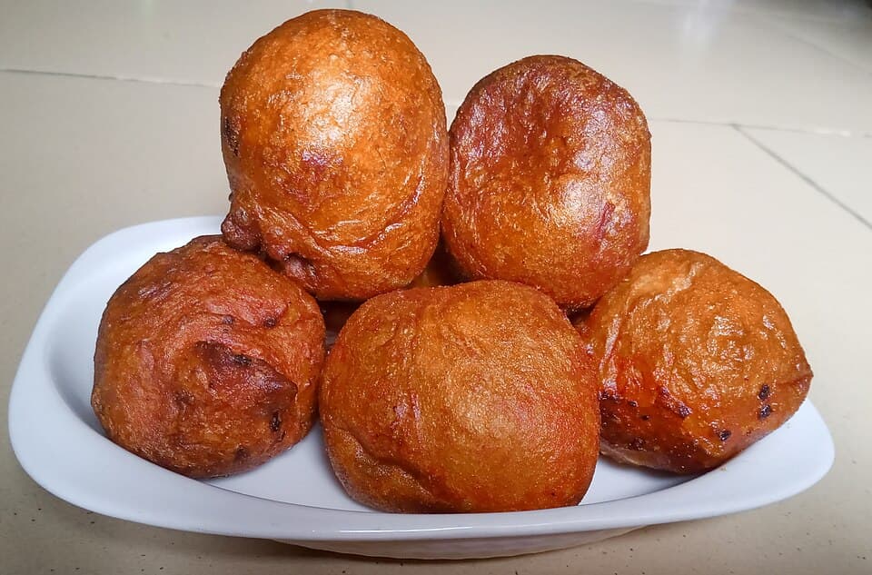 Tchigan (Fried Dough Balls)