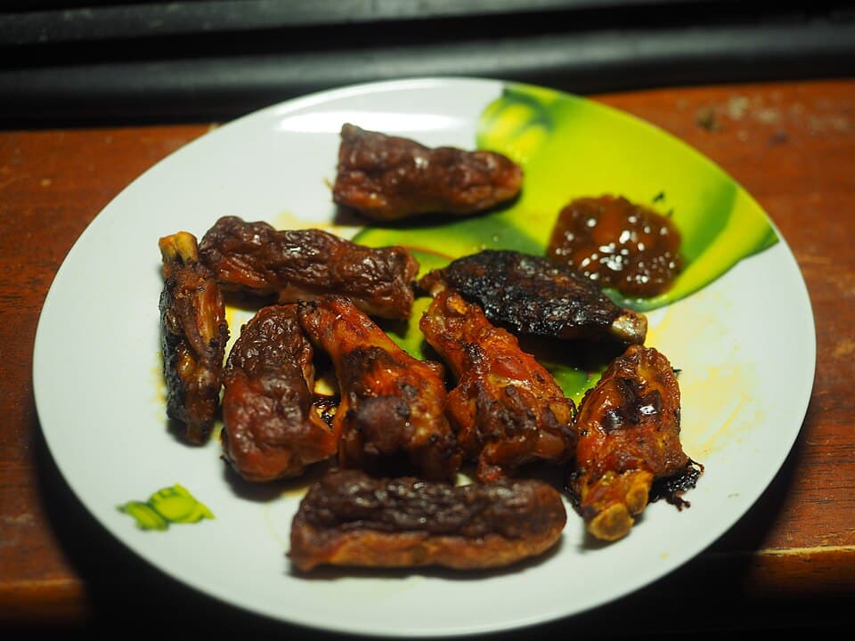 Mabawa (Fried Chicken Wings)