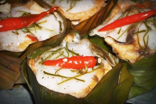 Ika Vakalolo (Fish in coconut milk)
