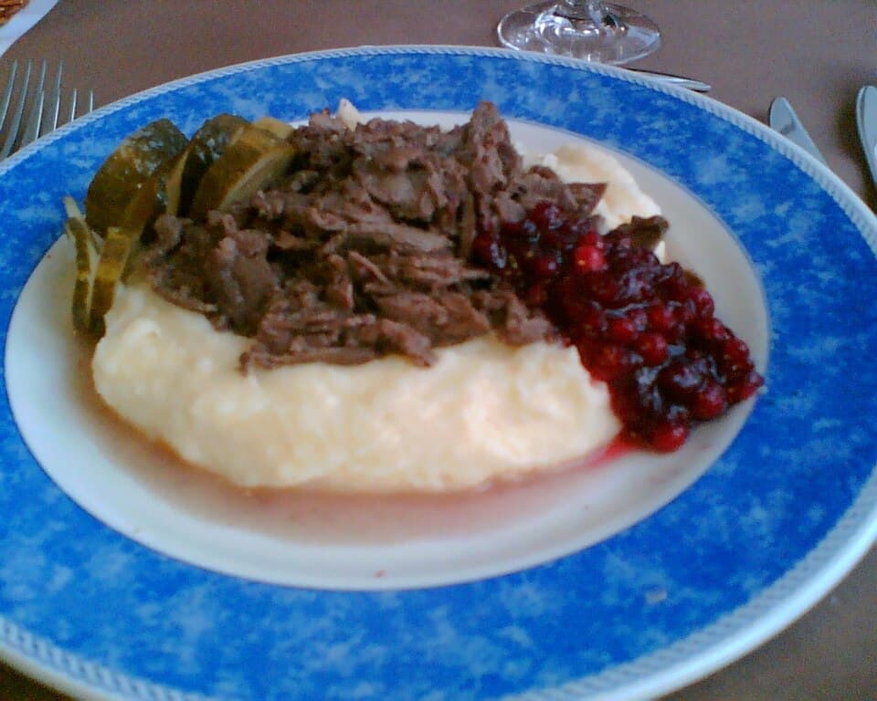 Poronkäristys (Sautéed Reindeer)