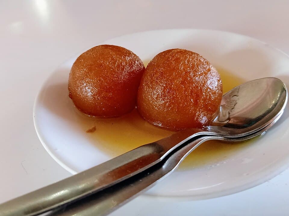 Gulab Jamun (गुलाब जामुन)
