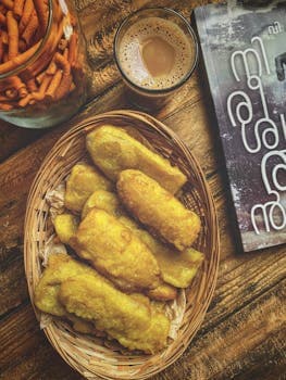 Pisang Goreng (Fried Bananas)