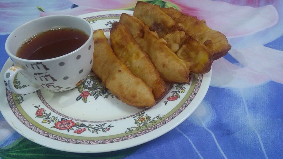Banana Fritters (Te Tua)