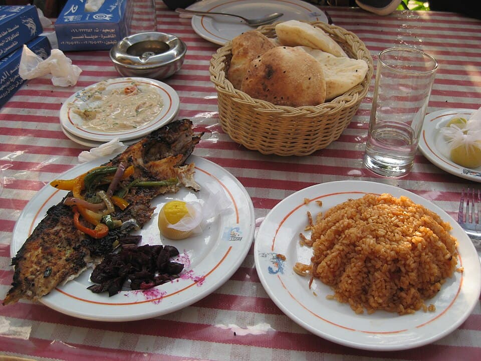 Samak Meshwi (Grilled Fish)