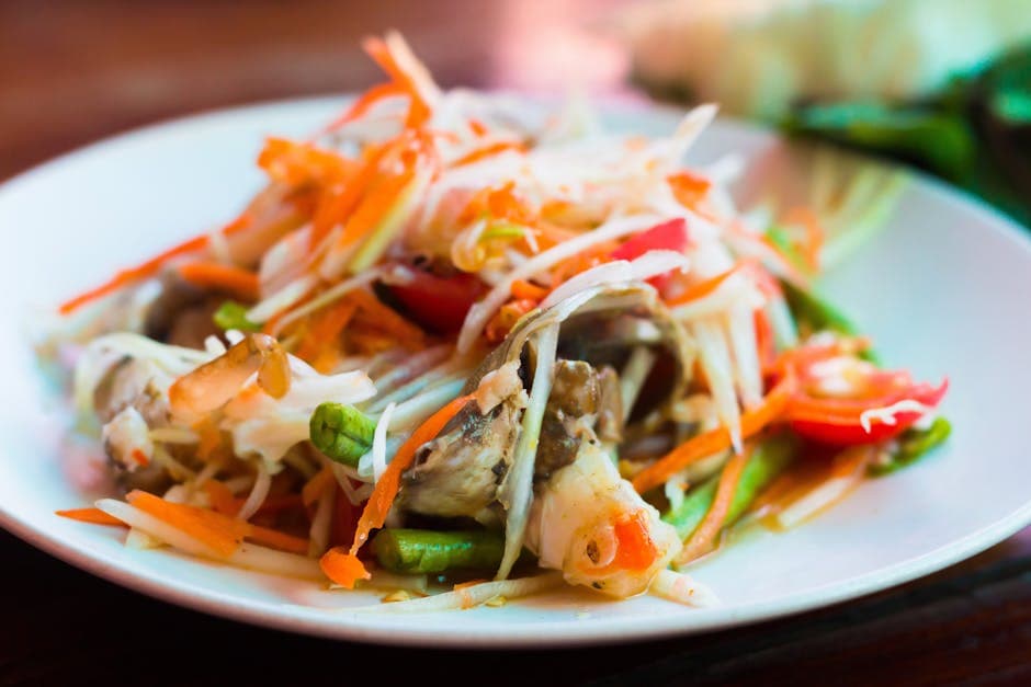 Tam Mak Hoong / ຕໍາໝາກຫຸ່ງ (Papaya Salad)