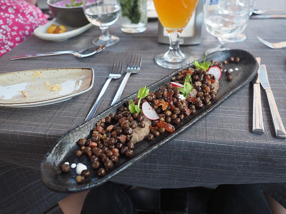 Grey Peas with Bacon (Pelēkie zirņi ar speķi)