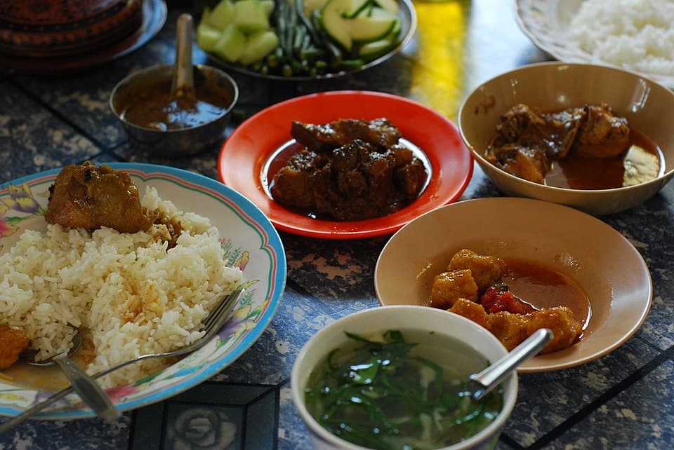 Burmese Curry Plate