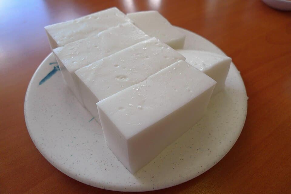 Haupia (Coconut Pudding)