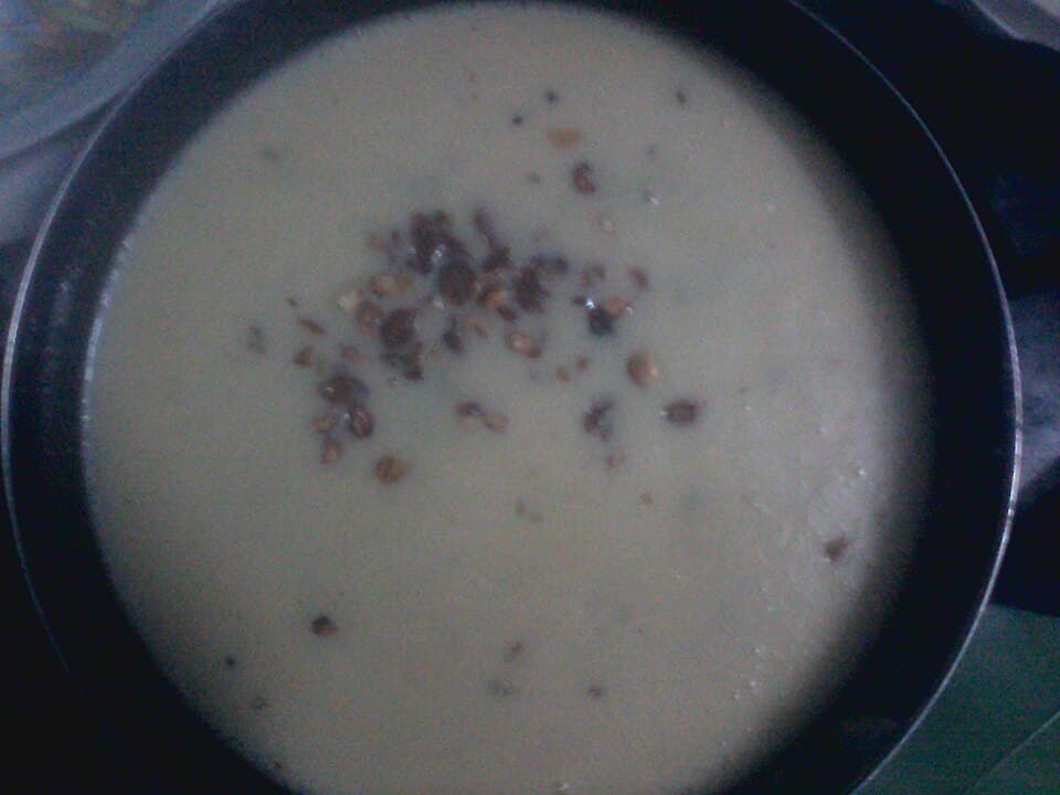 Sago pudding with coconut milk
