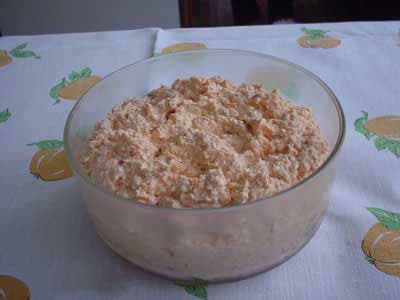 Urnebes