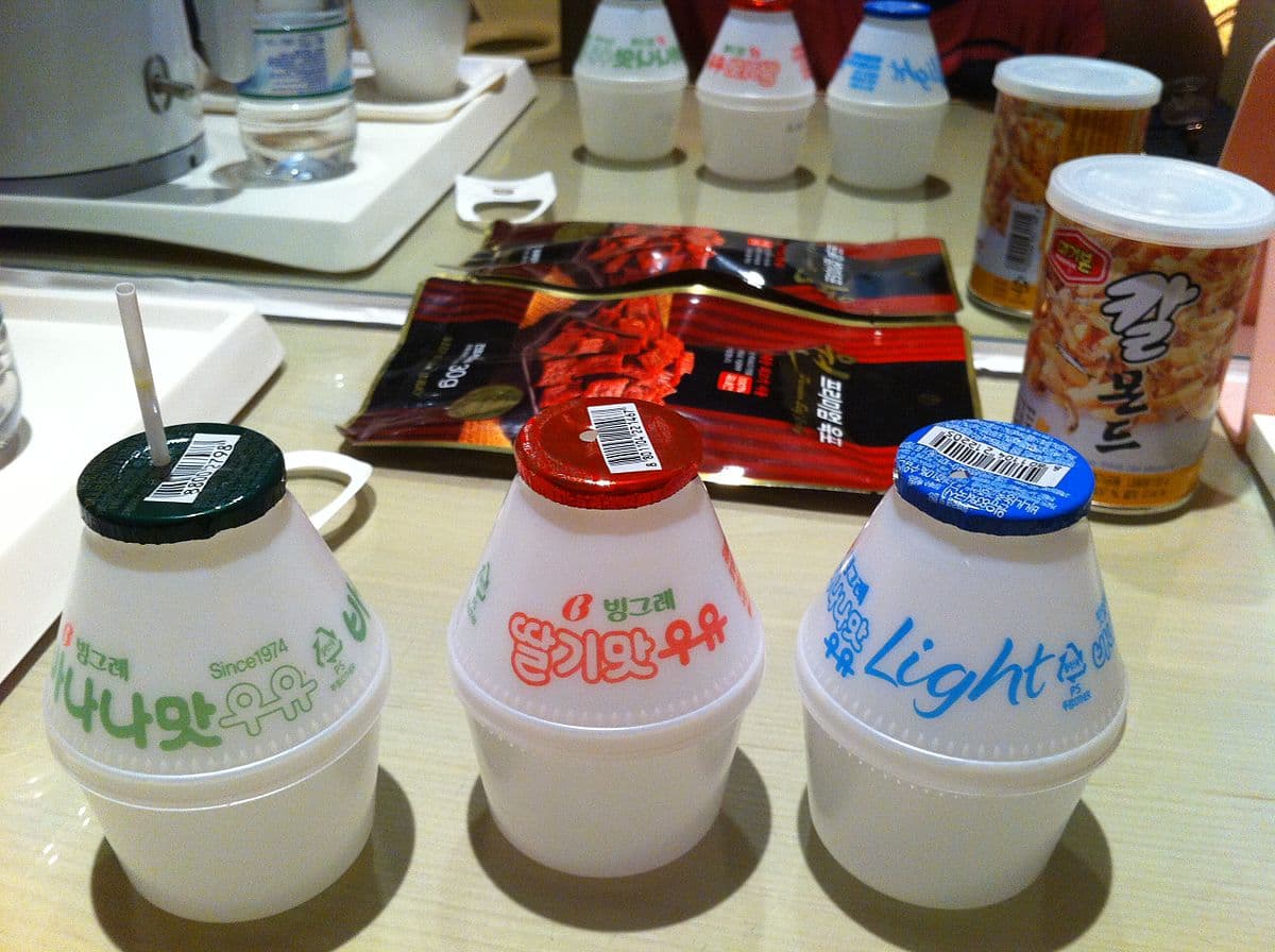 바나나맛 우유 (Banana Milk)