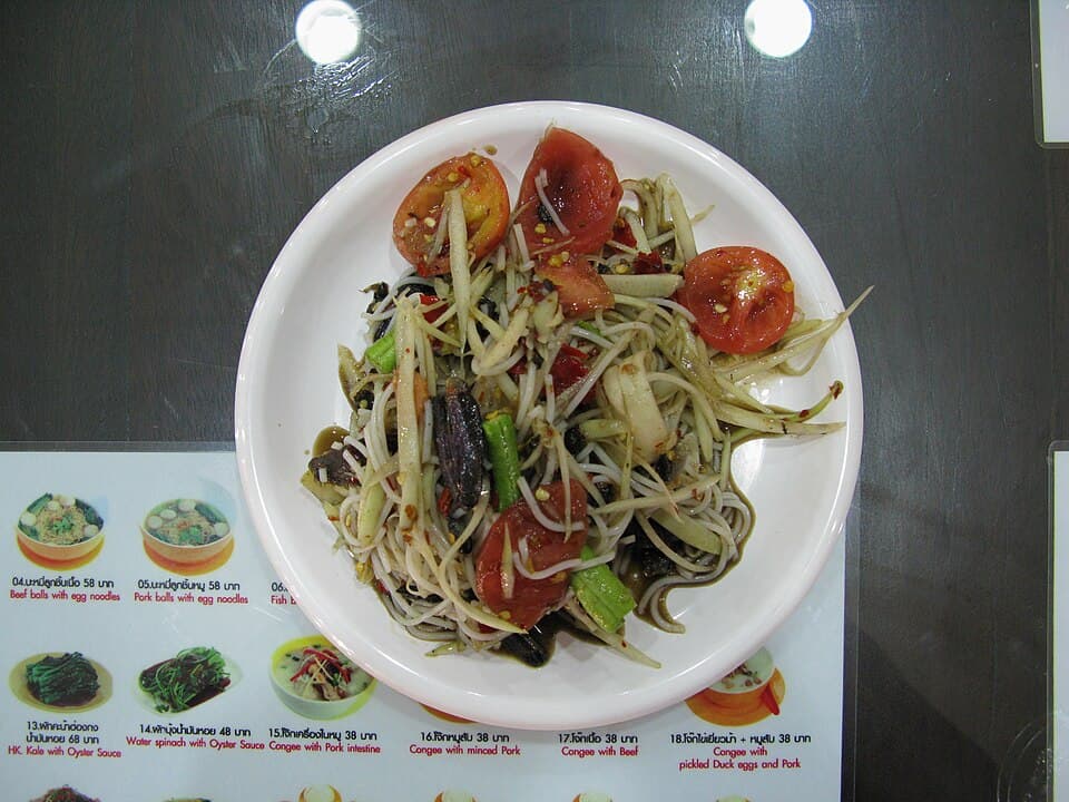 Som Tum (ส้มตำ)