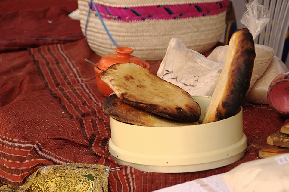 Tabouna Bread