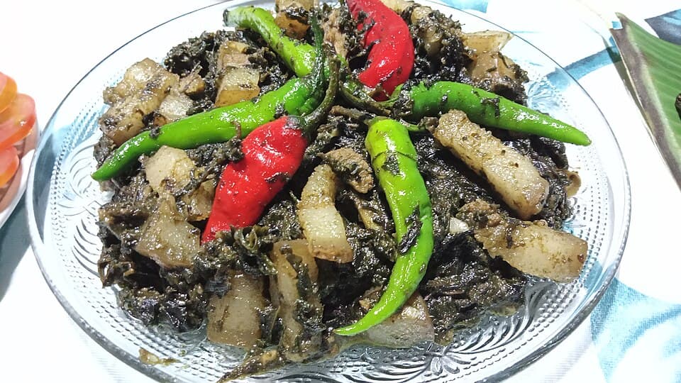 Taro Leaves in Coconut Milk